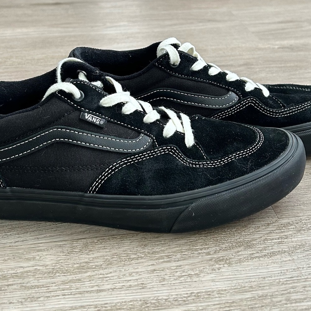 Vans Rowan Low Black Suede Canvas Skate Shoes - Picture 2 of 7